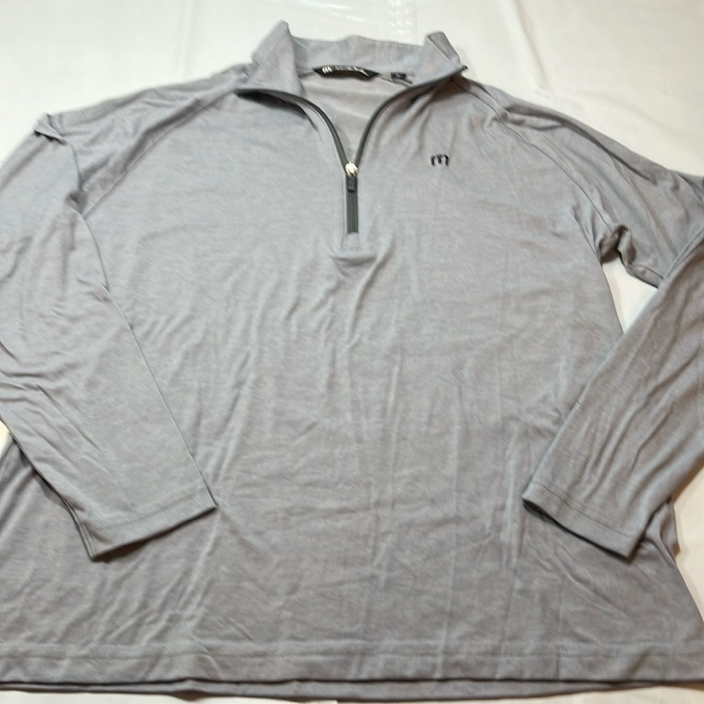 Travis Mathew GRAY 1/4 zip golf Pullover shirt Large Long Sleeve Activewear mens